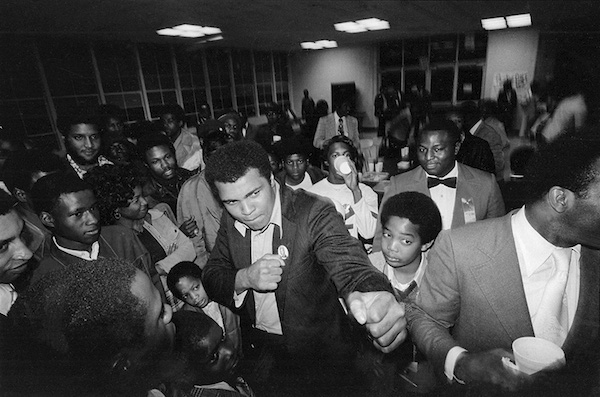 Neil Miller Mohamad Ali South M#264E1F9 600px wide